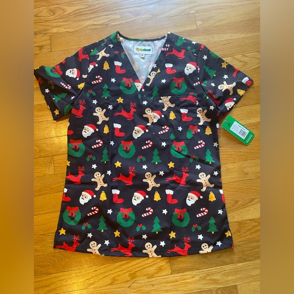 🎄🎅🏻NWT Tipsy Elves Christmas Print short sleeve Scrub Top -Size M - Picture 1 of 10